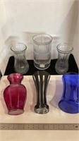 Assorted vases,