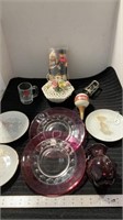 Vintage items, Dutch dolls, Coors finial, Rose