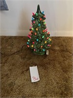 Vtg. Ceramic Christmas Tree