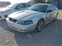 2002 Ford Mustang GT Deluxe