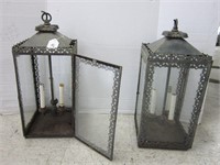 2 METAL OUTDOOR LIGHTS-ONE HAS CRACKED GLASS