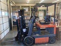 Toyota electric forklift.