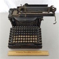 Smith Premier No 4 Typewriter