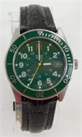 Green Swiss Army Men's Wristwatch with 330 ft