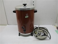 The West Bend Electric Coffee 30 cup Pot (Good)