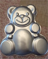 Wilton 1982 Bear Baking Pan 13"X 12" Unused