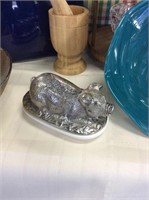 Pig butter dish