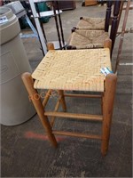 Wicker seat stool 15" square, 2' tall