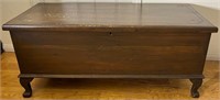 V - CASWELL-RUNYAN HOPE CHEST W/ CONTENTS
