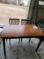 TABLE & 2 CHAIRS - READY TO REFINISH