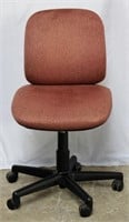 Adjustable Office Chair w Wheels