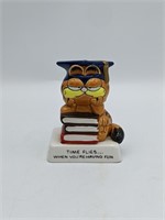 VTG Enesco Garfield "Having Fun" Statue