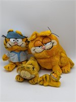 Lot of VTG Garfield Stuffed Animals