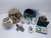 Vintage Ladies Hats and other decor, cards