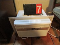 MIDEA WINDOW AIR CONDITIONER - ONLY USED FOR ONE