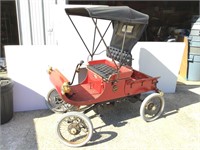 Replica 1901 Olds Horseless Carriage