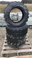 10-16.5NHS Skidsteer Tires