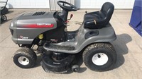 Craftsman LT 2000 Lawn Tractor