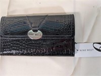 NIne West black clutch patent leather black TAGS