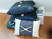 Queen Sheet Set, Blanket, Throw Pillows