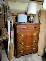 Vintage 4 Drawer Dresser, Lamp