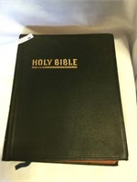 Large Family New Standard Reference Bible