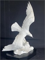 Beautiful Flying Seagull Statue on Base