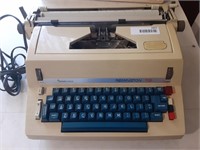 Vintage Remington Rand 713 Electric Typewriter