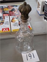 Decanter with Crown Top