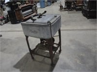 VINTAGE MAYTAG WASHER-NEEDS WORK OR FOR DECOR
