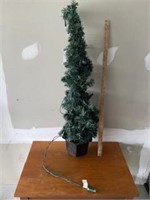 Sm. Plug in Christmas Tree