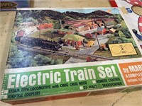 Electric Train Set
