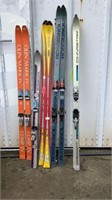 Five sets of miscellaneous snow skis