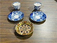Royal Crown Derby cups & saucers "Mikado"