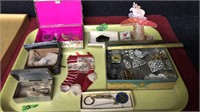 TRAY OF ASSORTED JEWELRY BOXES AND COLLECTIBLES