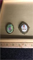 PAIR OF HAND PAINTED VINTAGE CAMEO PINS