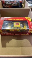 Racing champions, 1:24 scale diecast stock car
