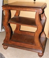 End Table  26 1/2 x 20 x 27