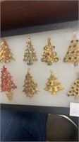 Vintage Christmas tree brooches