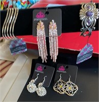 New 5 count lot of Paparazzi Jewelry includes; Tre