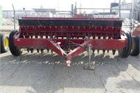 Case IH 5100 Soybean Speacial Seed Drill