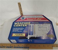 F2) Smithsonian Weather Center Kit