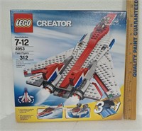 F2) LEGO Creator 'Fast Flyer' Complete