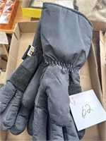 Long thinsulate waterproof gloves