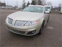 2011 LINCOLN MKS 236656 KMS