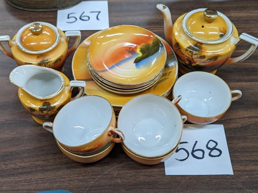 Antiques and Collectibles Auction