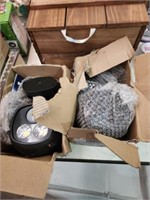 Pair of security lights