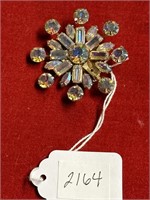 Vintage Weiss snowflake brooch