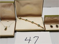 Sarah Coventry jewelry set