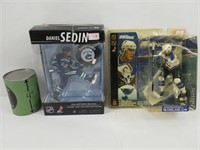 2 Figurines de hockey dont Daniel Sedin